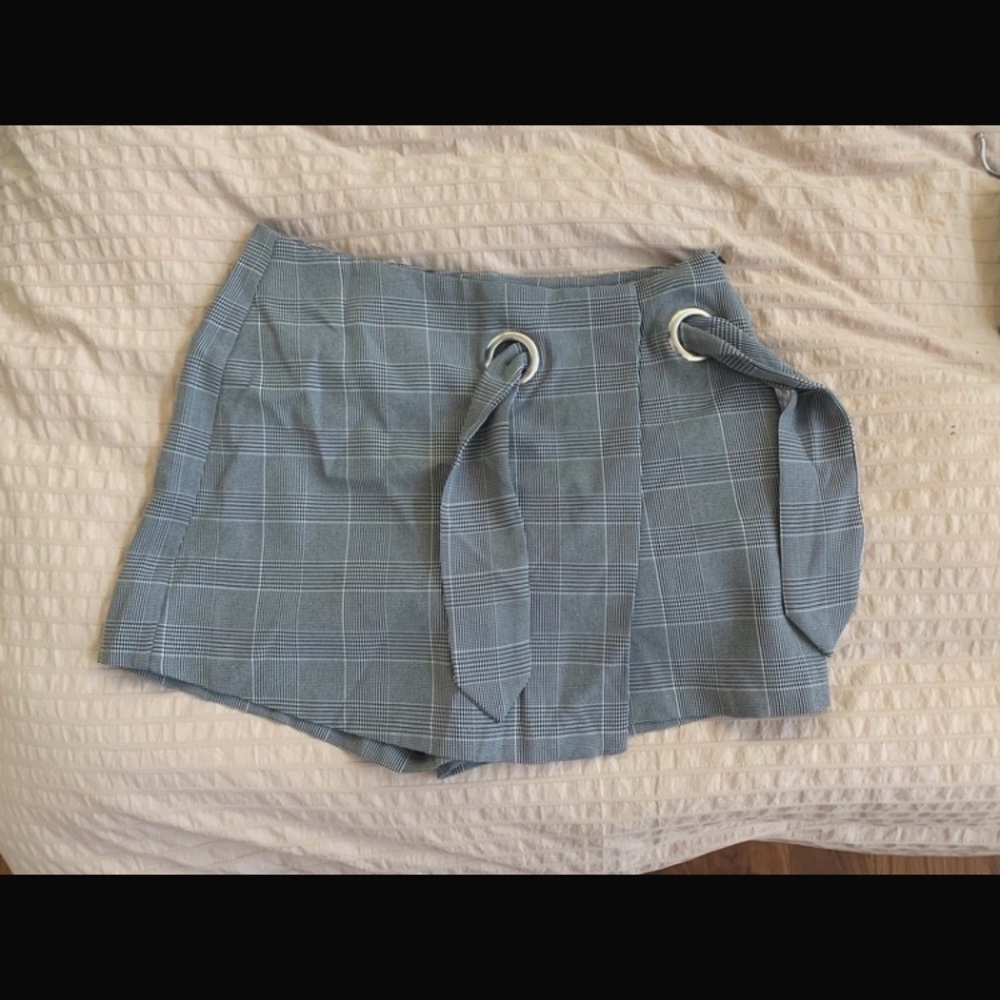 Party short